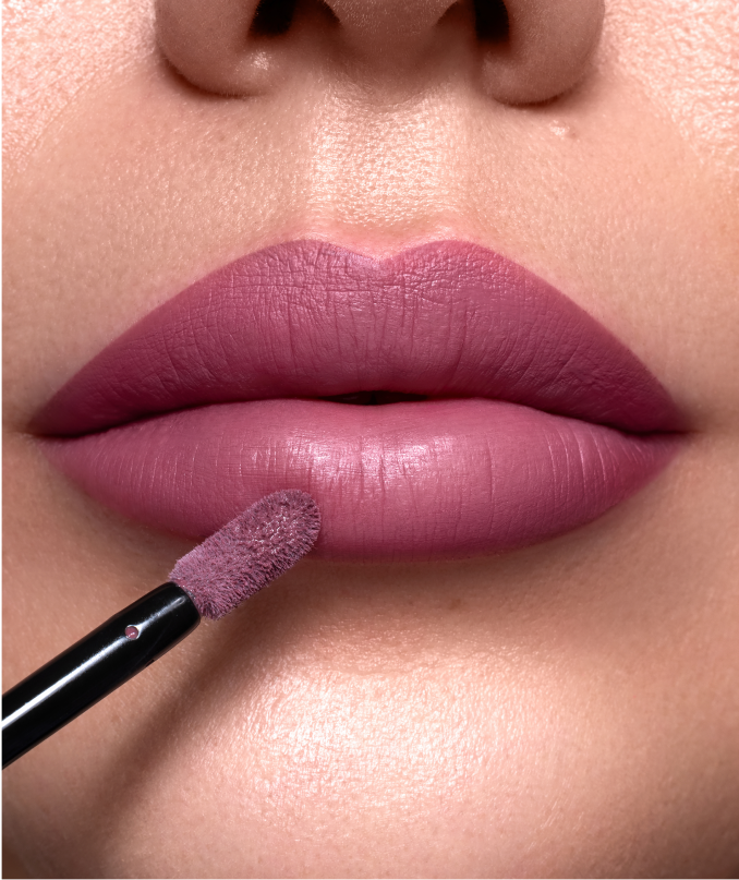 Liquid lipstick variant Image